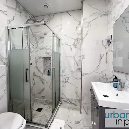 Apartment Urban Flat 44 - Charming 2 Bedrooms In The Center *